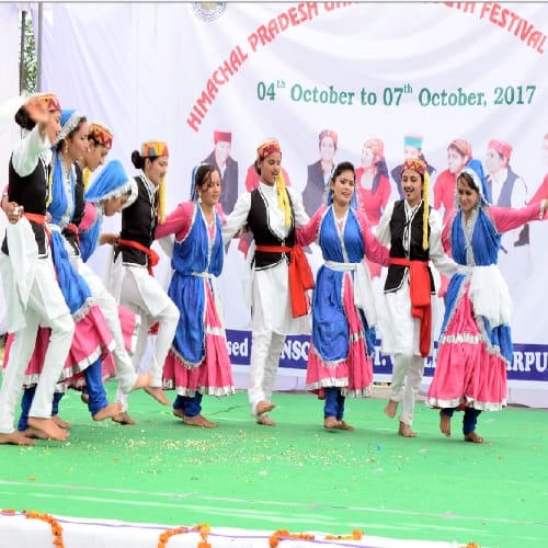 folk dance presentation in youth festival organising at hamirpur