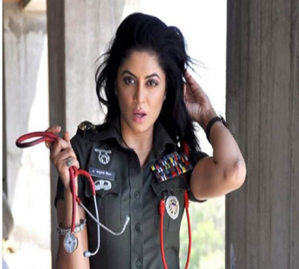 Kavita Kaushik hits back trollers after trolling for her comparison tweet between Ramayan with adult film
