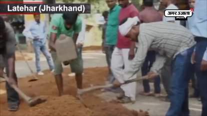 villagers repair 13-km road in latehar