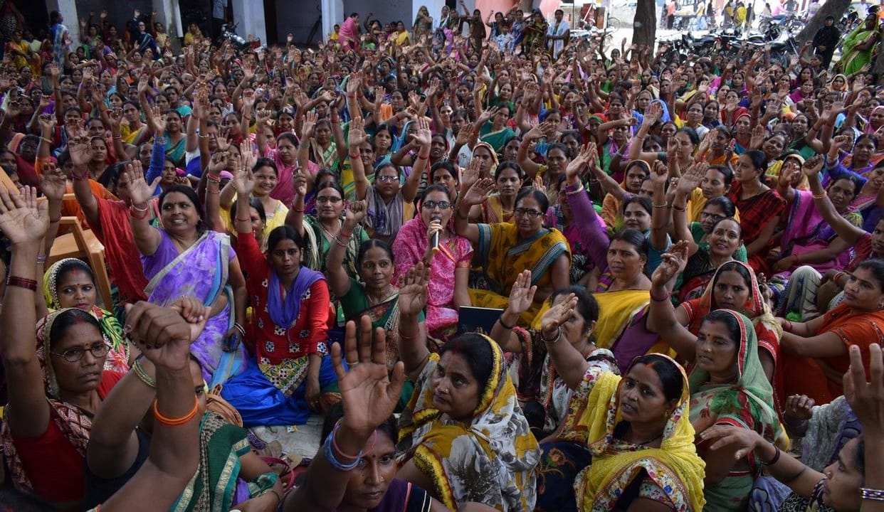 मांग पूरा नहीं होने तक जारी रहेगी हड़ताल