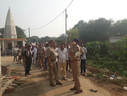 robbery in firozabad jasran area