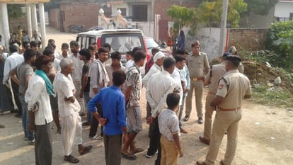 robbery in firozabad jasran area