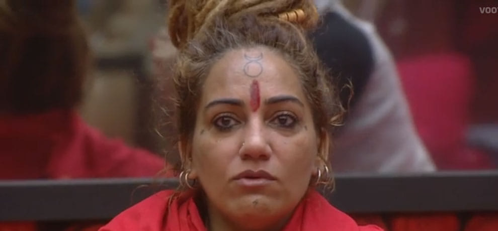 bigg boss 11 house tantrik shivani get emotional on show