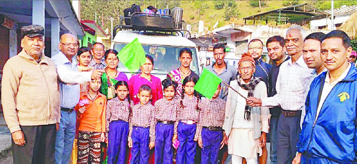 Children of Nadi participate in Allahabad in Bulbul Festival