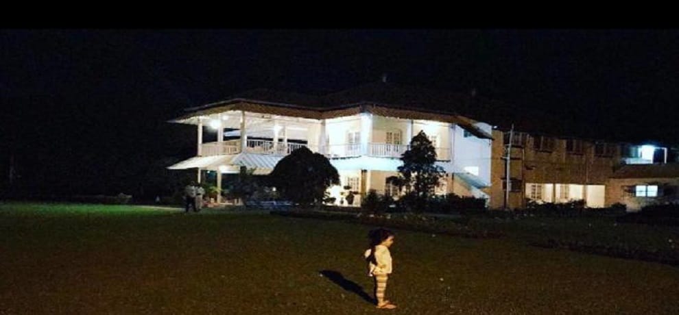 dhoni new house in ranchi gets appreciated by team india  