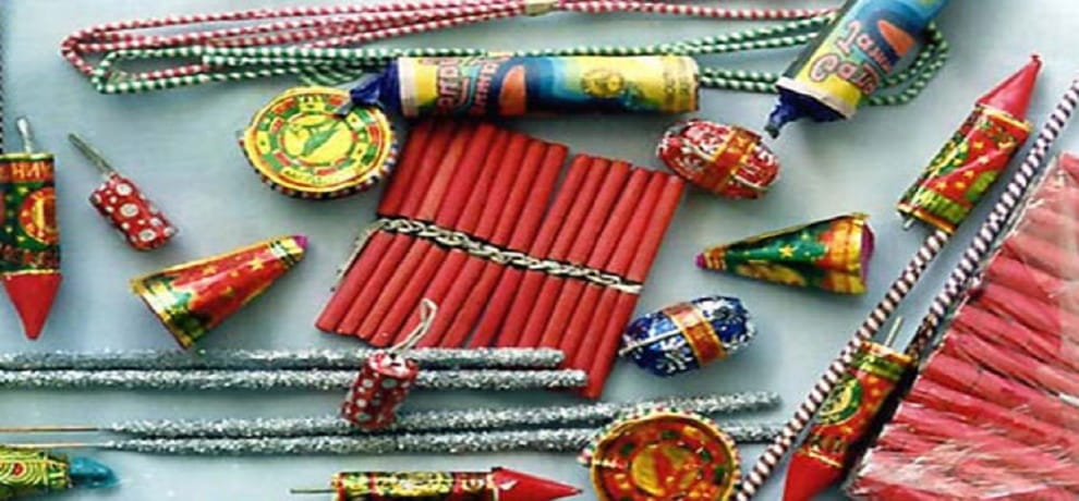 selling or purchasing Chinese firecrackers will be punished says  Principal Commissioner