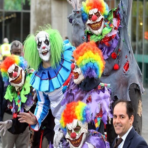 Killer Clone Joker sacked from circus for being too scary 