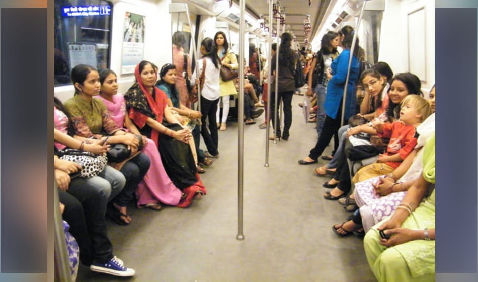 delhi women commission wrote letter to urban development minister about problems of metro fares