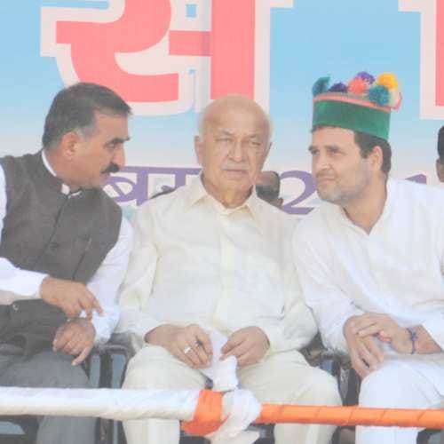 rahul gandhi compare gujarat model with himachal pradesh in mandi rally