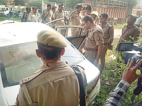 80 lakh silver in car