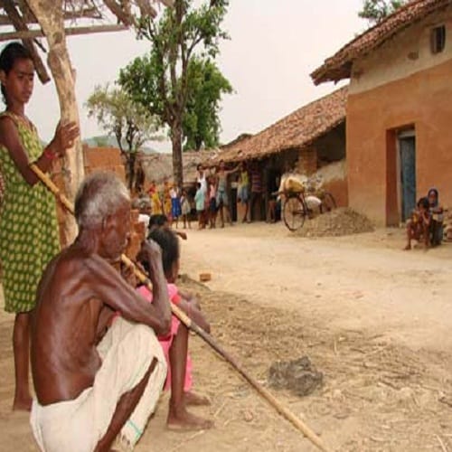 know the reason why people of Kalimayan village is not wearing sleepers 