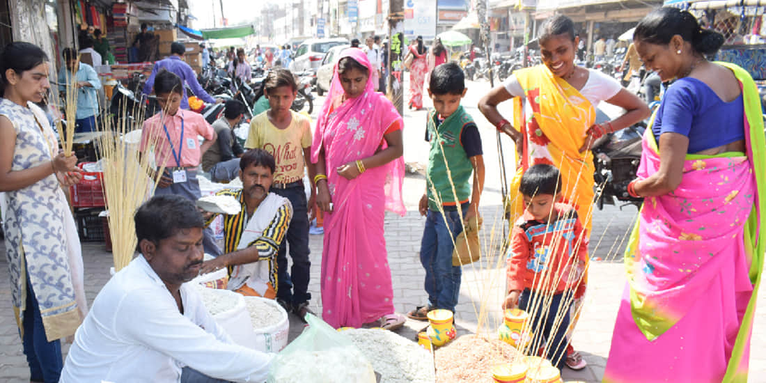 Karavachoth Special: Do such worship, know auspicious time 