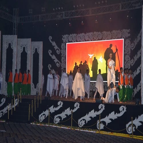 Gajab passion for showing patriotism in this program... Will be happy to see the photos
