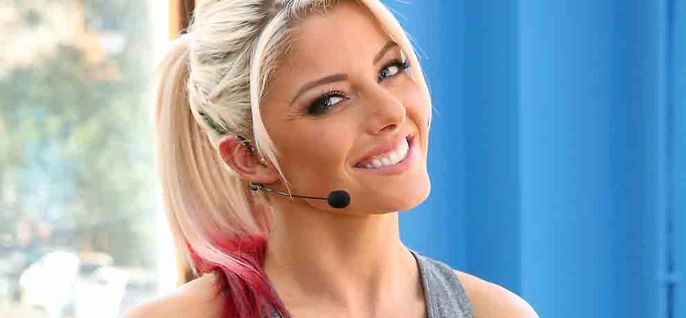 alexa bliss reveals the secret of her pink hair