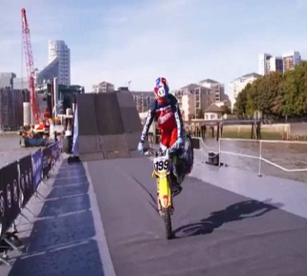 Daredevil biker Travis Pastrana backflips over river thames and set a world record 