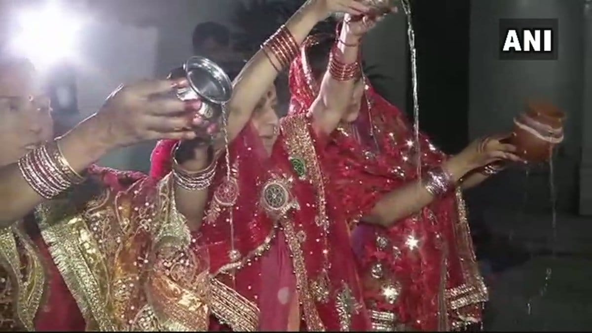 Sushma Swaraj photos of KarvaChauth celebration