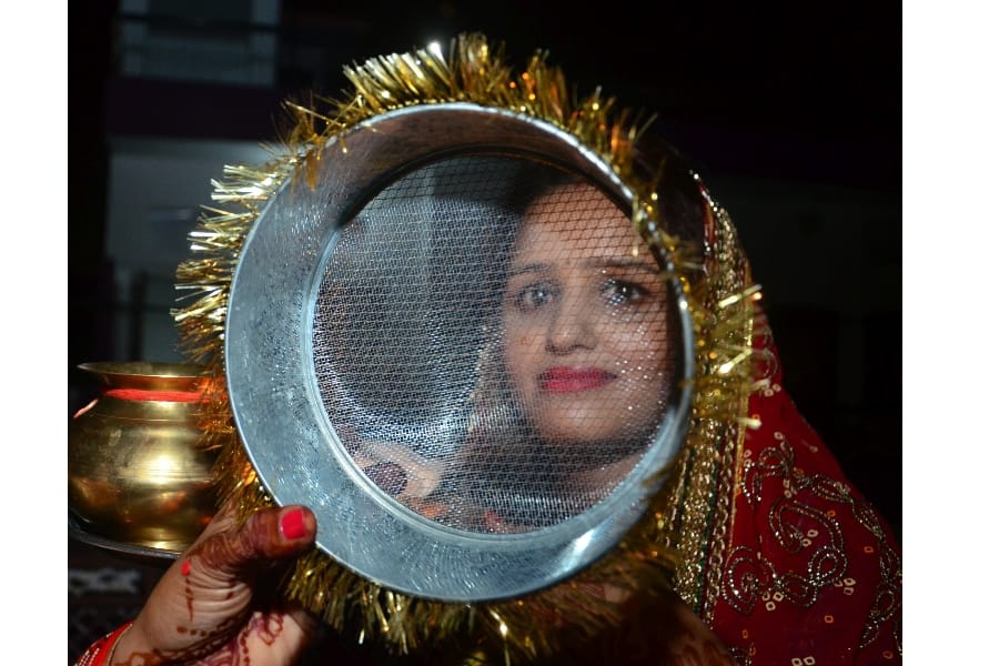 karva chauth, Do this to win the heart of the husband