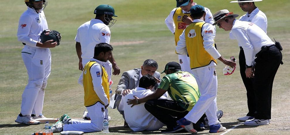 Mushfiqur Rahim takes a blow to head, ignores South African manager’s advice 