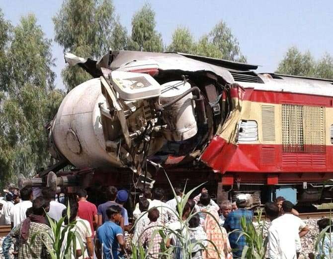 passenger train collision with trala at firozpur fazilka track, train driver killed