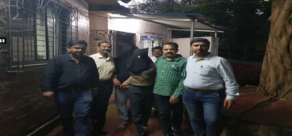 war of Worlds between Karnataka chief minister and bjp on Dawn arrest