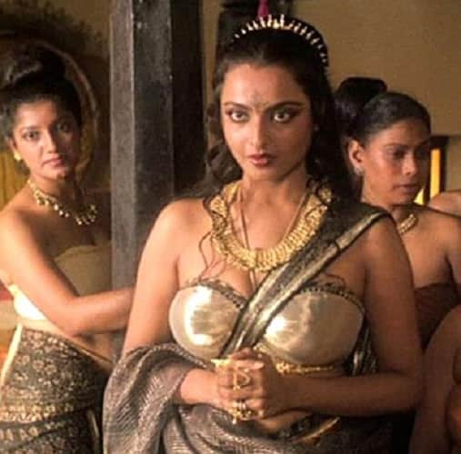 Unknown facts about actress rekha on her birthday