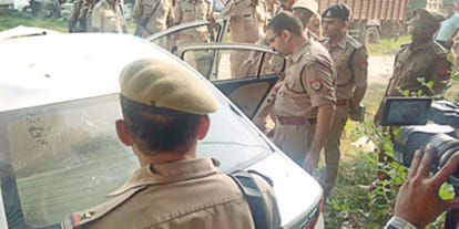 80 lakh silver was being extracted from the police's collusion