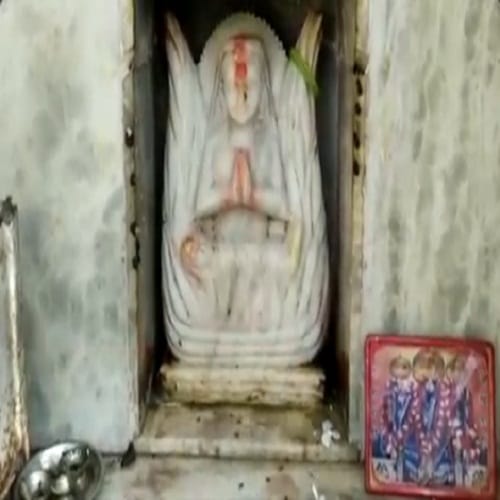 married woman is not having Karwa Chauth fast in Naujheel viilage of Mathura 