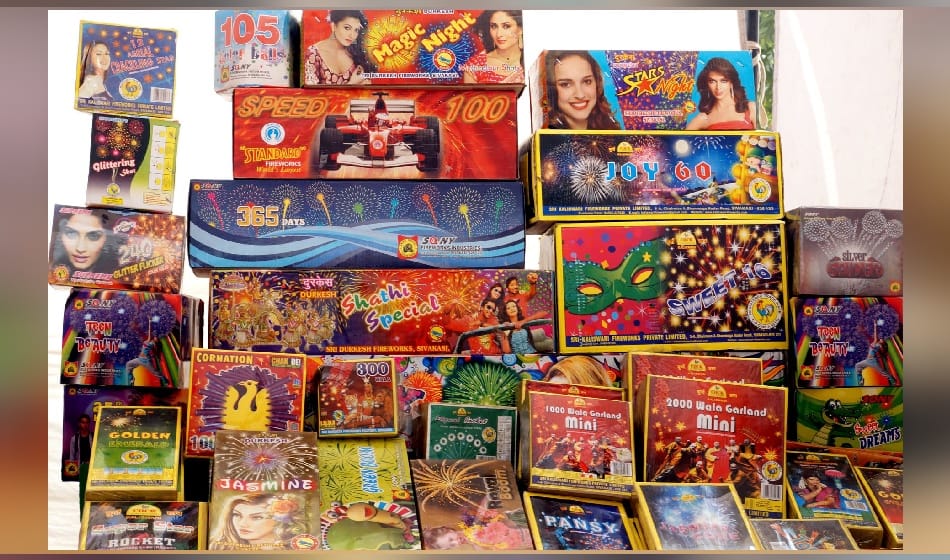 cracker ban in noida cracker sellers facing a big loss