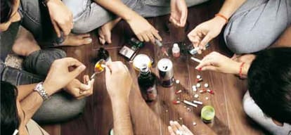 Gangrape with a girl kept in a state of drunkenness three days at Badaun