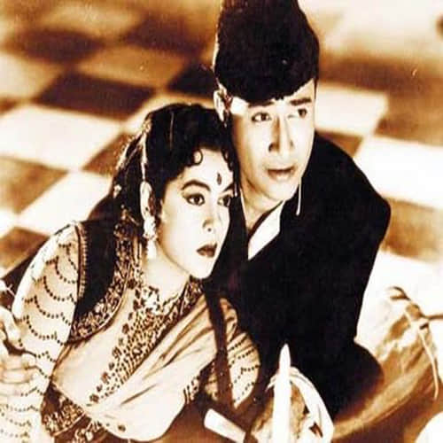 not only rekha and amitabh, these 4 bollywood couple also had tragic love story