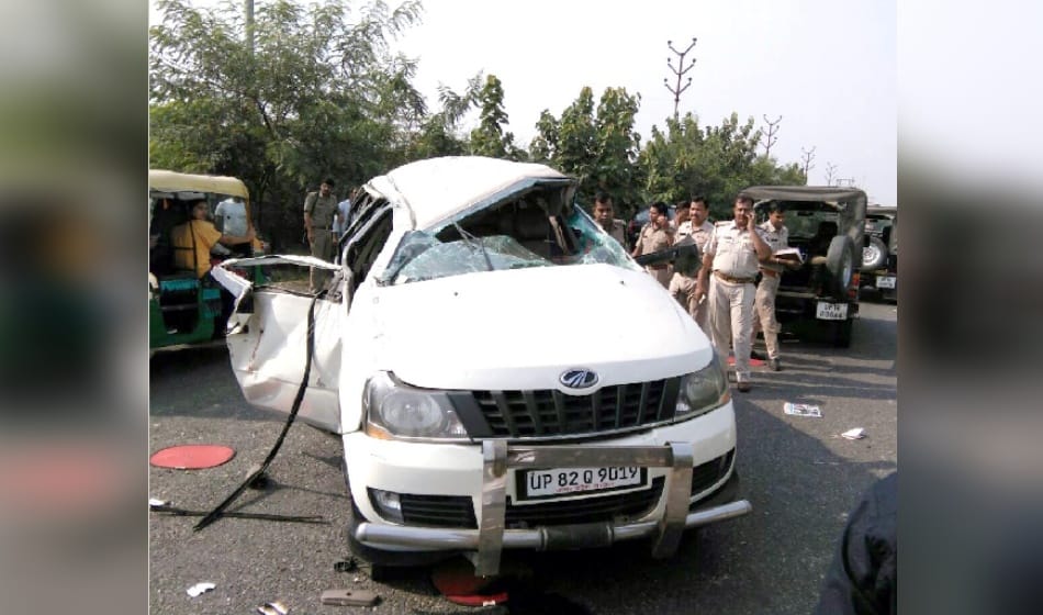 accident near galgotias university four students dead