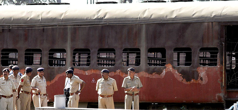 Supreme Court grants bail to convict Faruk in Godhra train coach burning case