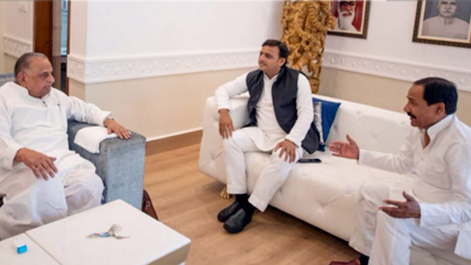 Differences between Akhilesh and Shivpal should be overcome after meeting Mulayam