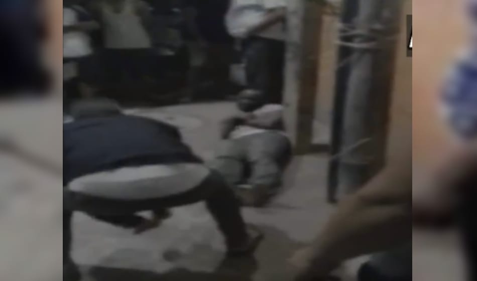 fight between two factions Nigerian youth , one dies delhi