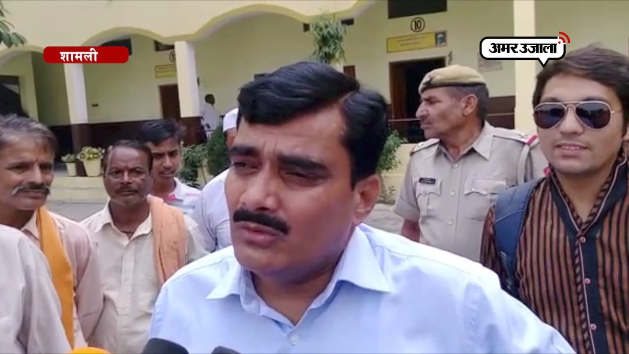 गैस रिसाव की चपेट में सैंकड़ों स्कूली बच्चे