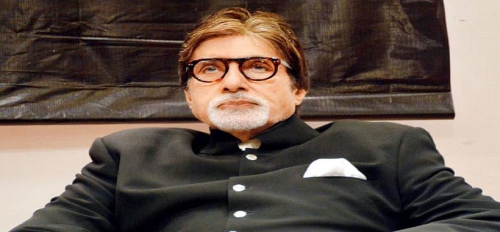 80 millions people on the social media following of Amitabh Bachchan