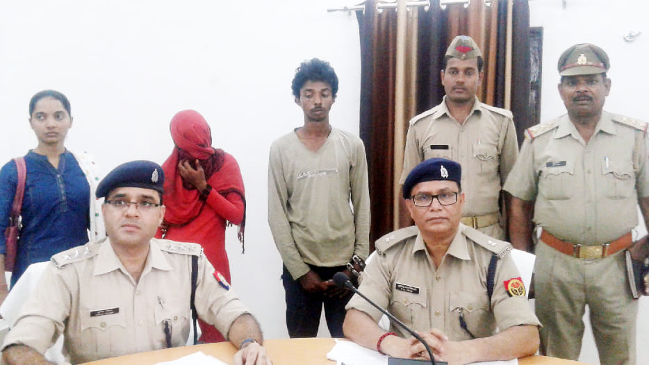 How did a girl plot to trap her father in the murder case?
