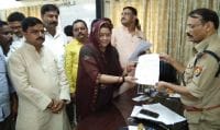 डीएम व एसपी से मिली जिपं अध्यक्ष