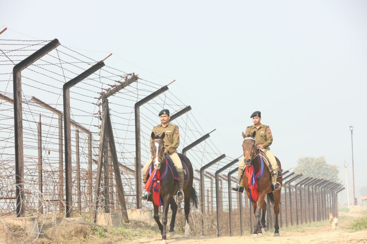 indian army decision for smart fencing on indian border