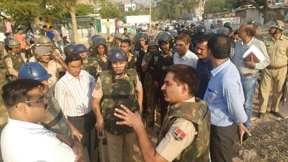 Corporation to run campaign in Cemetery, to remove encroachment
