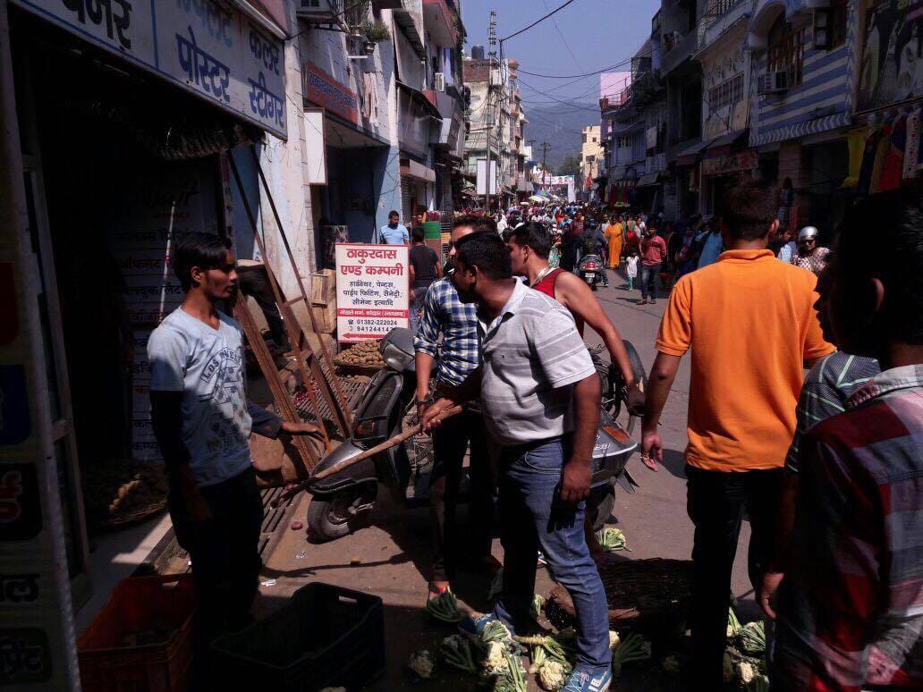 dispute in encroachment between hindu and muslim