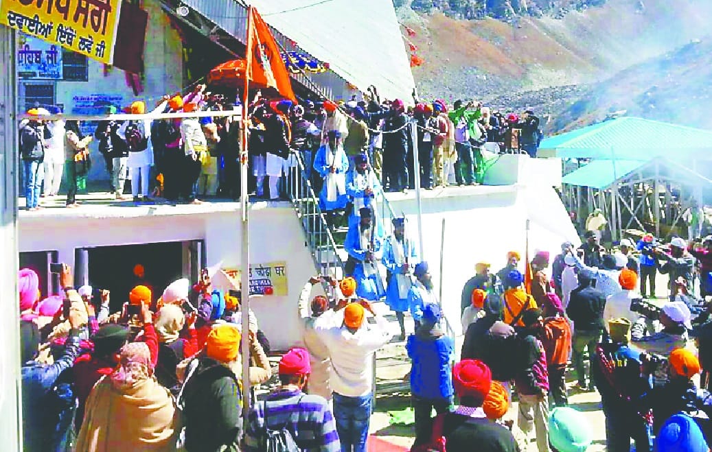 hemkund sahib door closed on tuesday