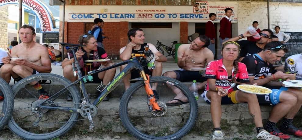 92 riders from 16 countries drove bicycling in Himachal Pradesh, see pictures