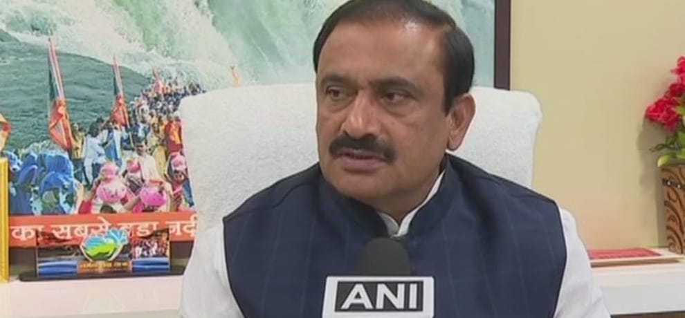 madhya pradesh home minister invites delhiites to celebrate diwali in MP after sc court ban