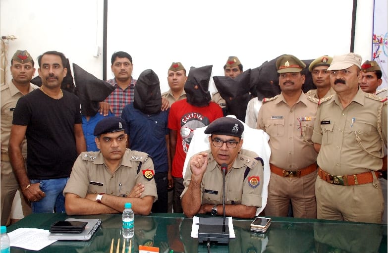 Seven robbers of inter-state gang arrested in encounter