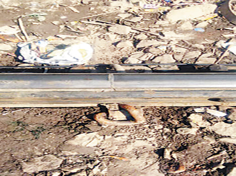 Ratnagiri Express and Malgadi Passed through a broken track
