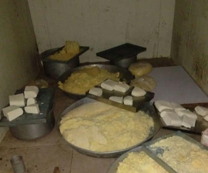 fsda raid on gupta foods in lucknow