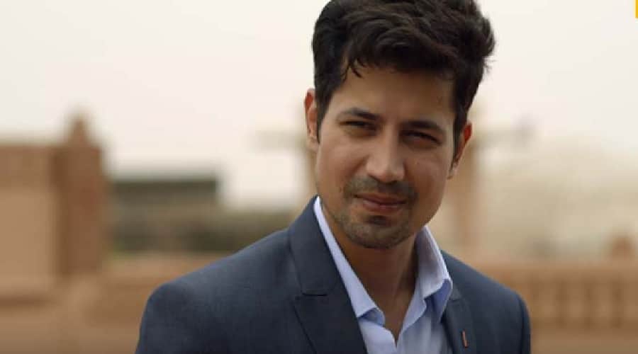 Sumeet Vyas on audio show Permanent Roommates series created by The Viral Fever for Audible Suno