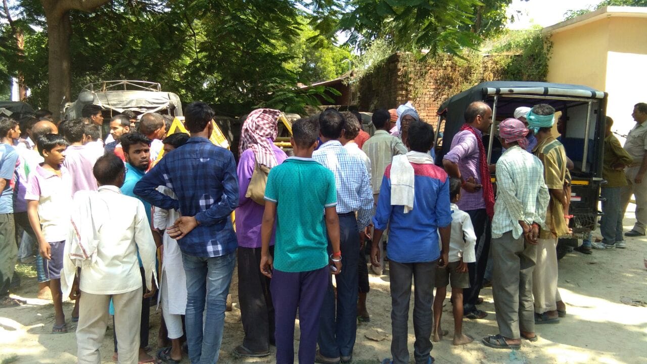 uncle killed cousin in one sided love at varanasi