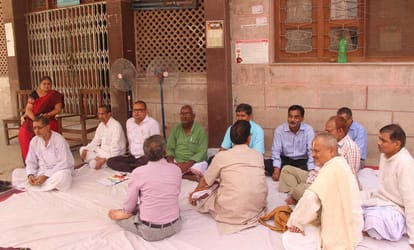 sampurnanand sanskrit university strike going countinuesly
